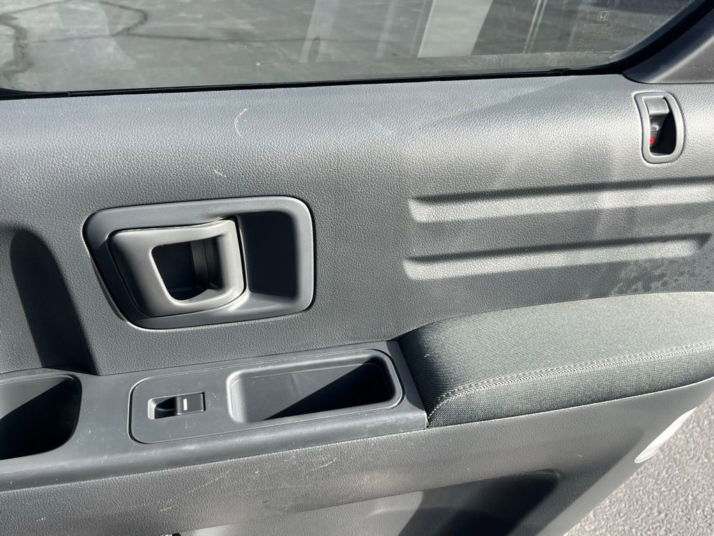 Used 2014 Honda Ridgeline Sport image 17