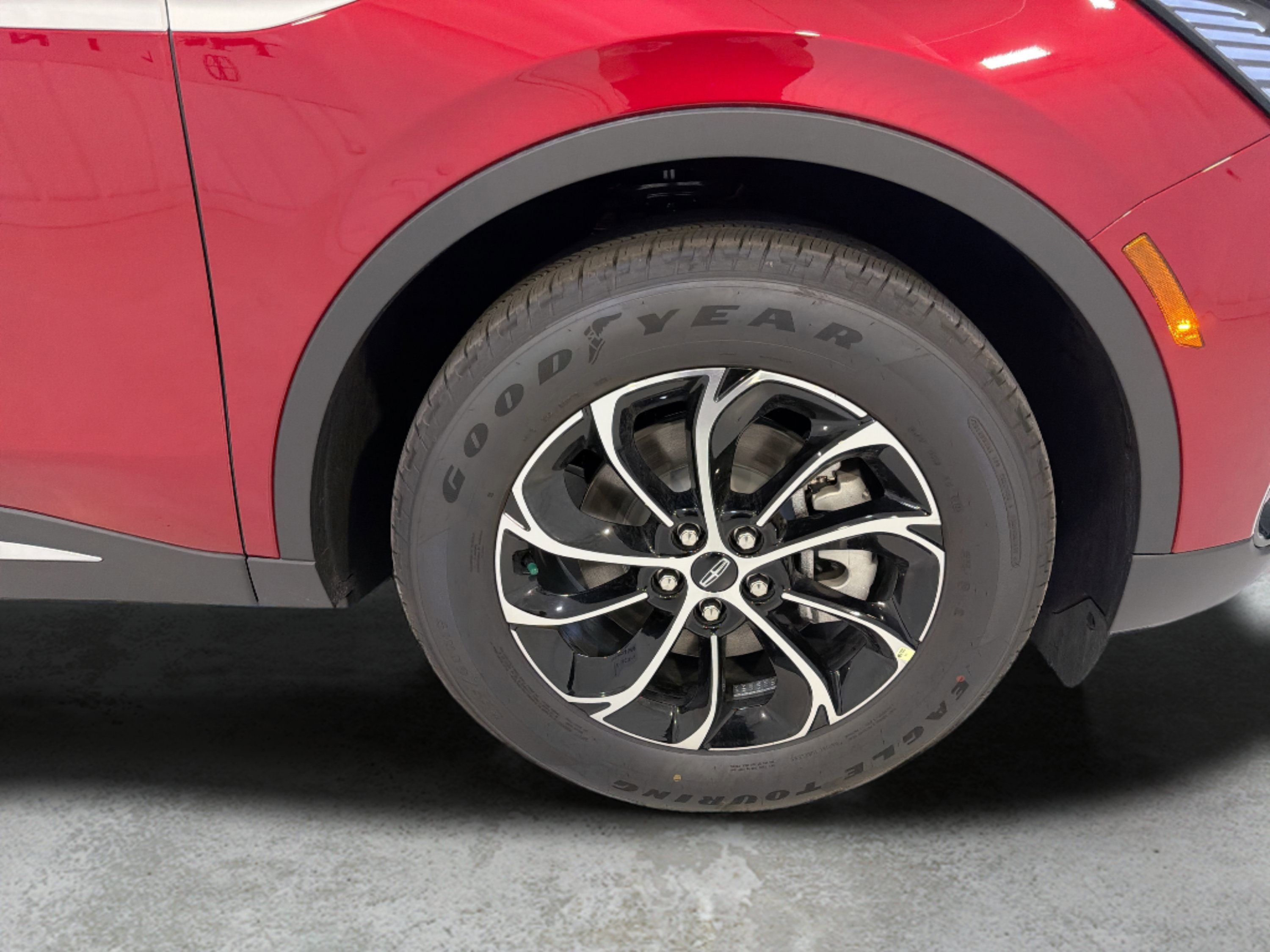 New 2026 Lincoln Nautilus Premier AWD/4WD image 30
