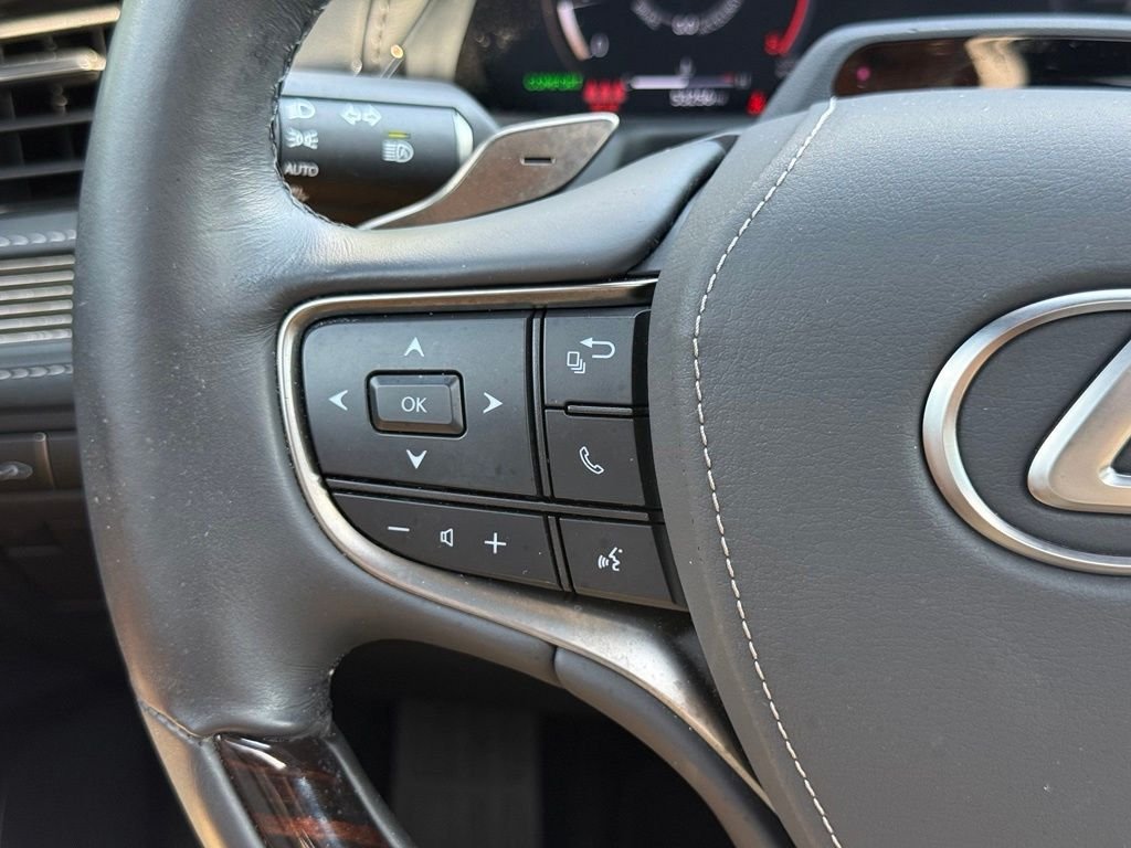 Certified 2024 Lexus LS 500 w/ Luxury Package RWD image 30