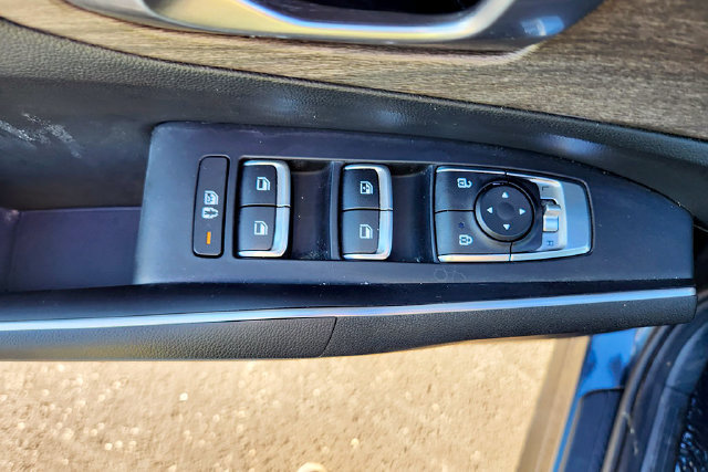 Used 2022 Kia Sorento S w/ Panoramic Sunroof Package AWD/4WD image 15