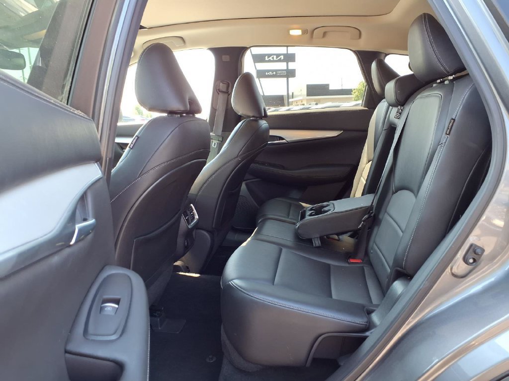 Used 2021 INFINITI QX50 Luxe AWD/4WD image 20