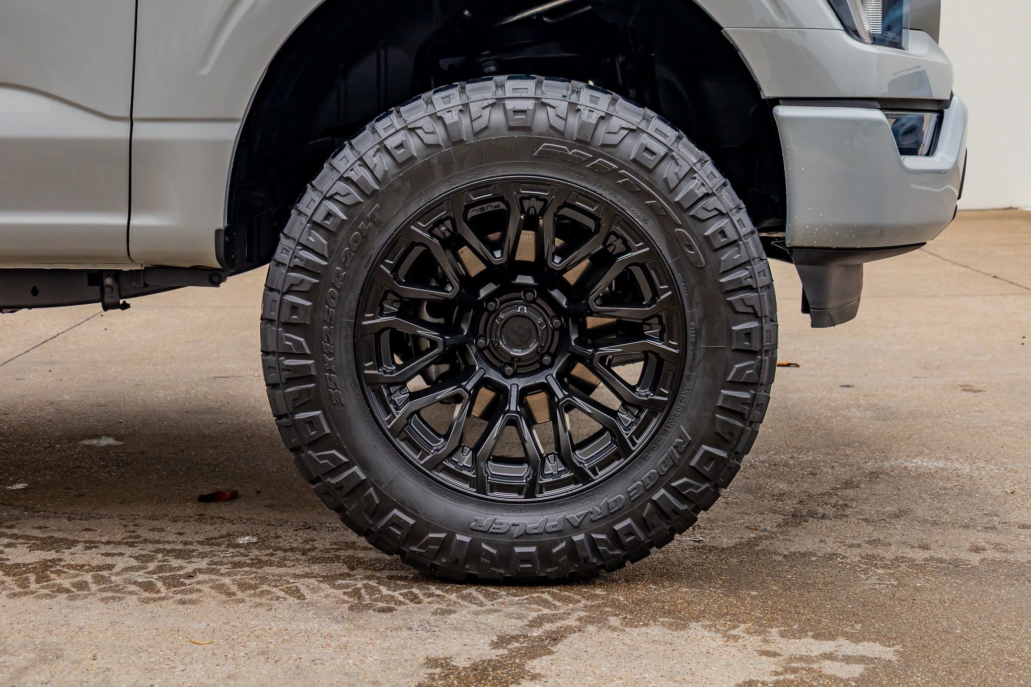 Used 2023 Ford F150 XL w/ STX Appearance Package RWD image 12