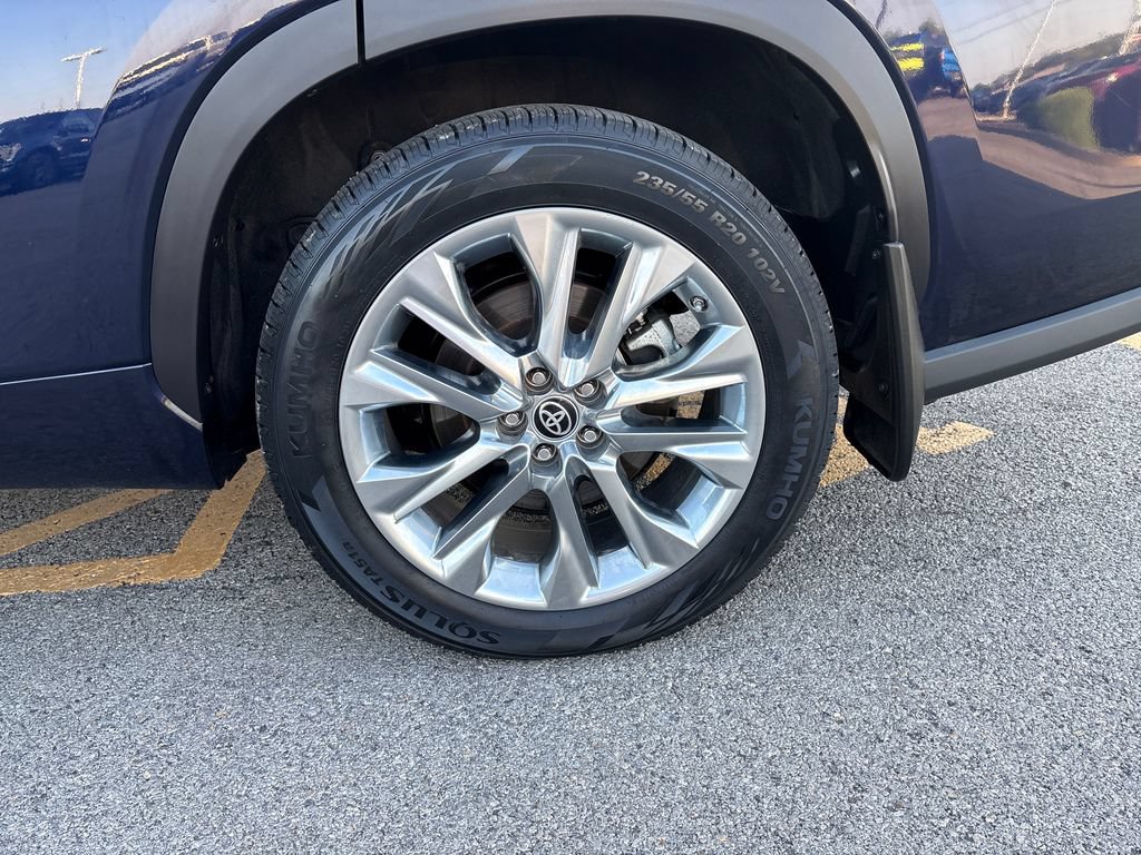 Used 2022 Toyota Highlander Limited AWD/4WD image 27