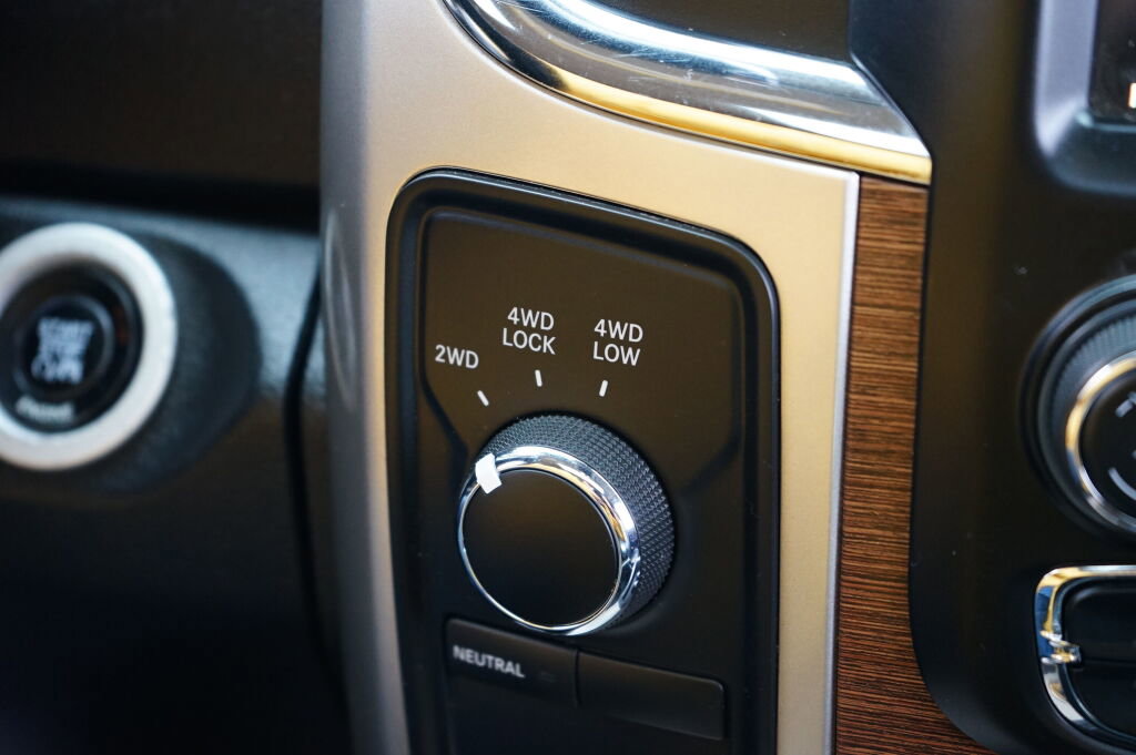 Used 2016 RAM 2500 Laramie w/ Sport Appearance Group image 25