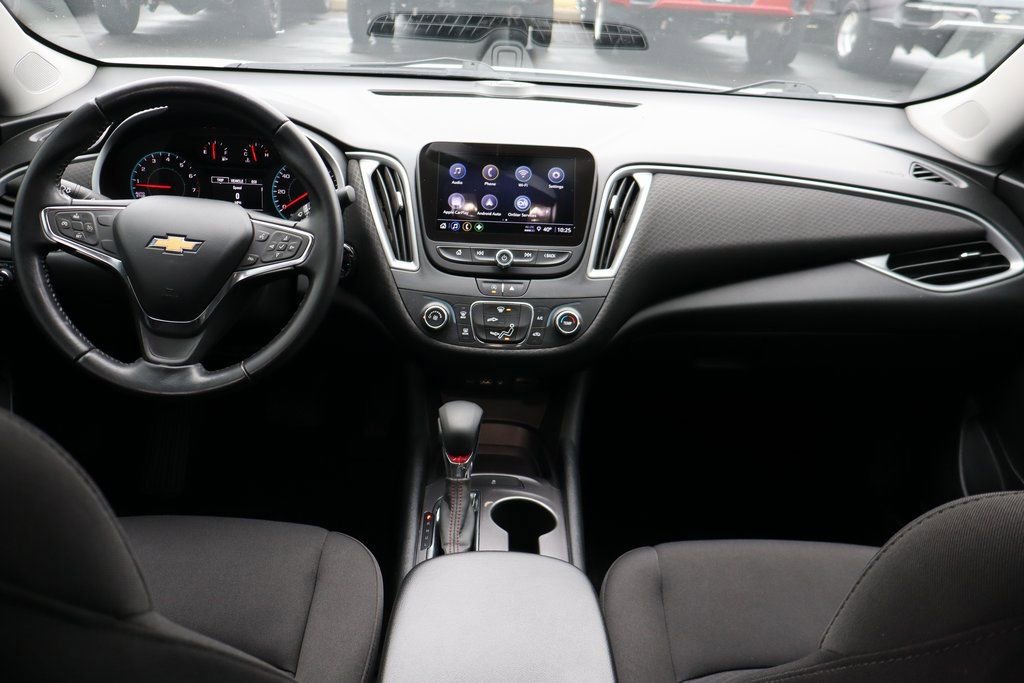 Used 2021 Chevrolet Malibu RS w/ LPO, Floor Liner Package image 16