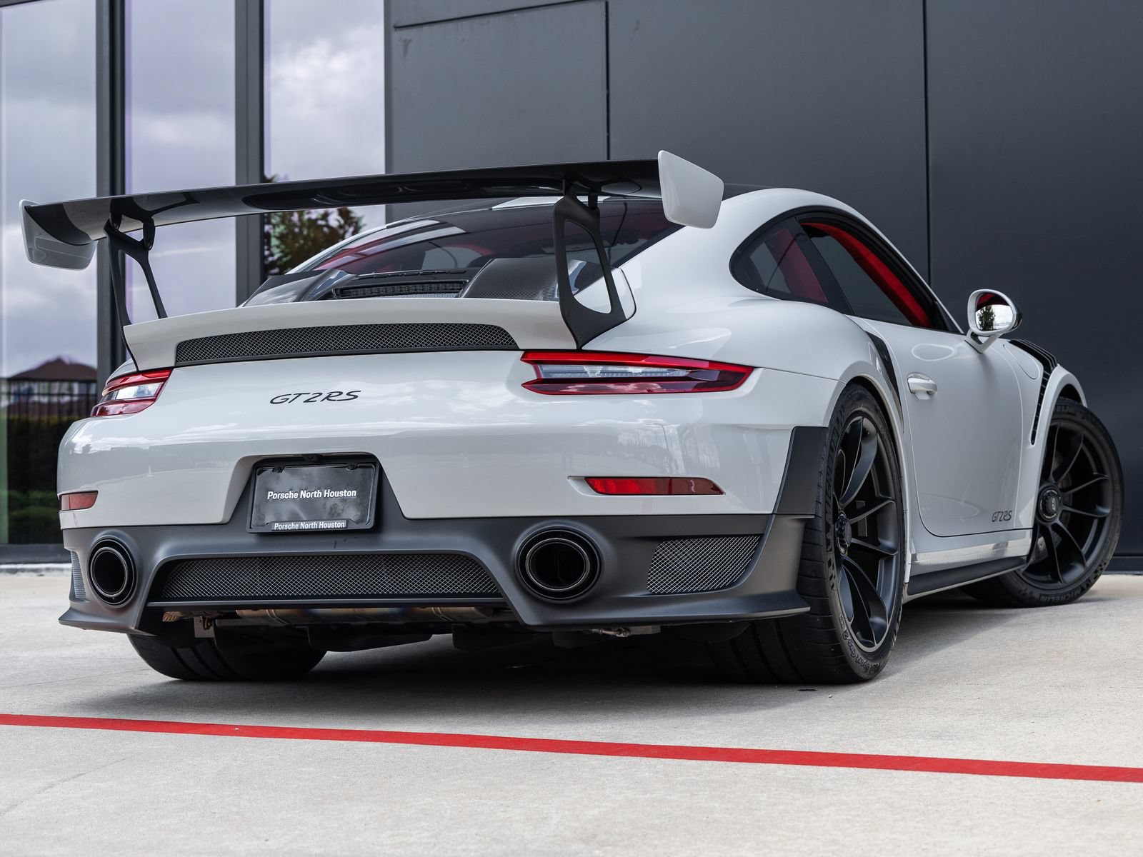 Certified 2019 Porsche 911 GT2 RS RWD image 13
