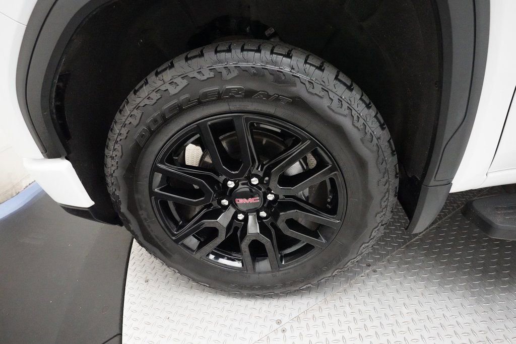 Used 2024 GMC Sierra 1500 Elevation image 26