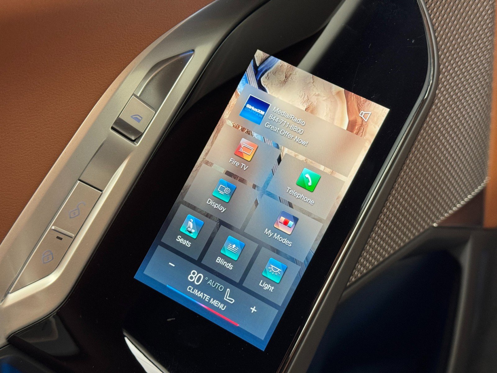 Used 2023 BMW i7 xDrive60 image 41