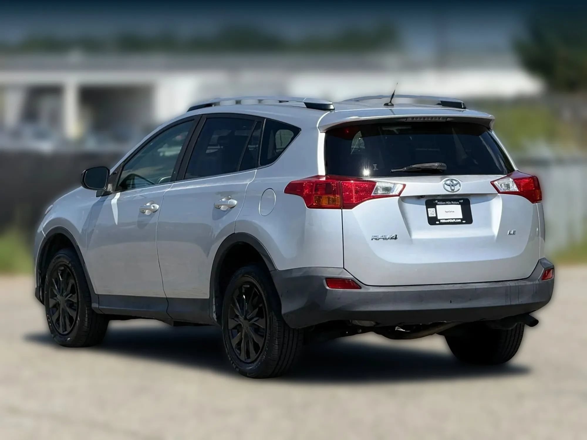 Used 2013 Toyota RAV4 LE FWD image 10