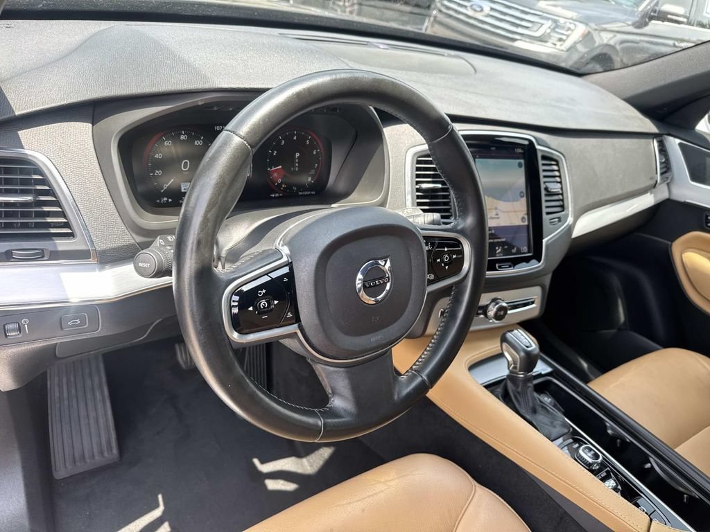 Used 2017 Volvo XC90 T6 Momentum w/ Vision Package AWD/4WD image 20