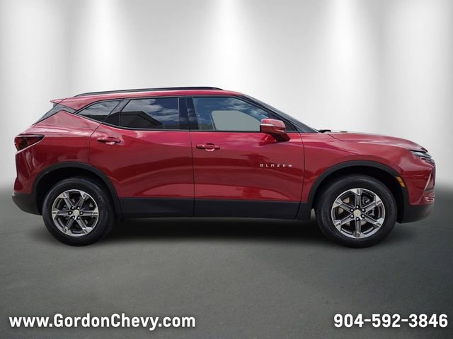 Used 2024 Chevrolet Blazer LT image 7