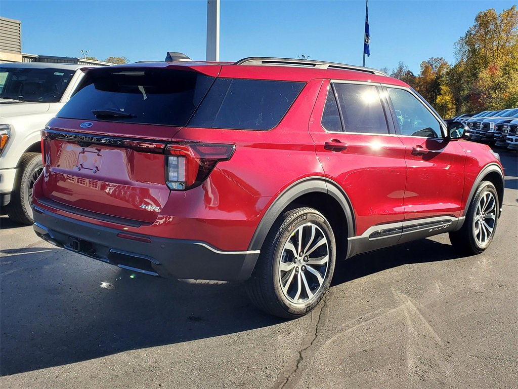 New 2026 Ford Explorer ST-Line image 5