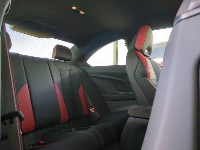 Used 2025 BMW M2 w/ Lighting Package RWD image 34
