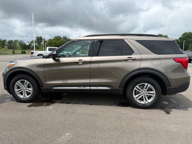 Used 2021 Ford Explorer XLT w/ Class III Trailer Tow Package AWD/4WD image 15