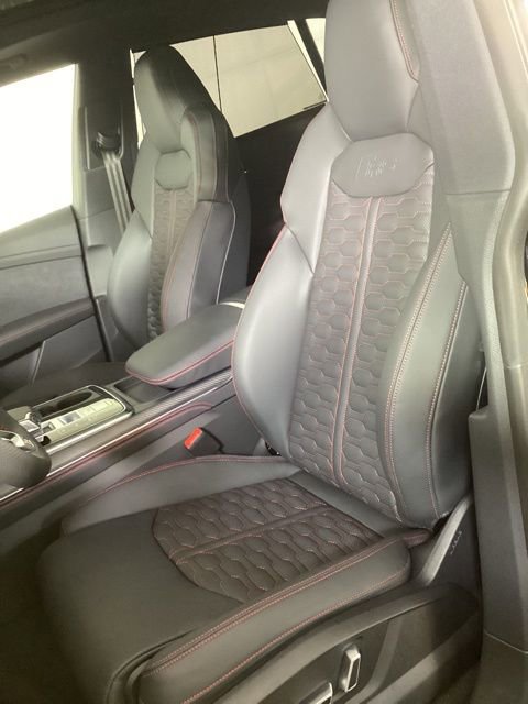 New 2026 Audi RS Q8 performance image 12