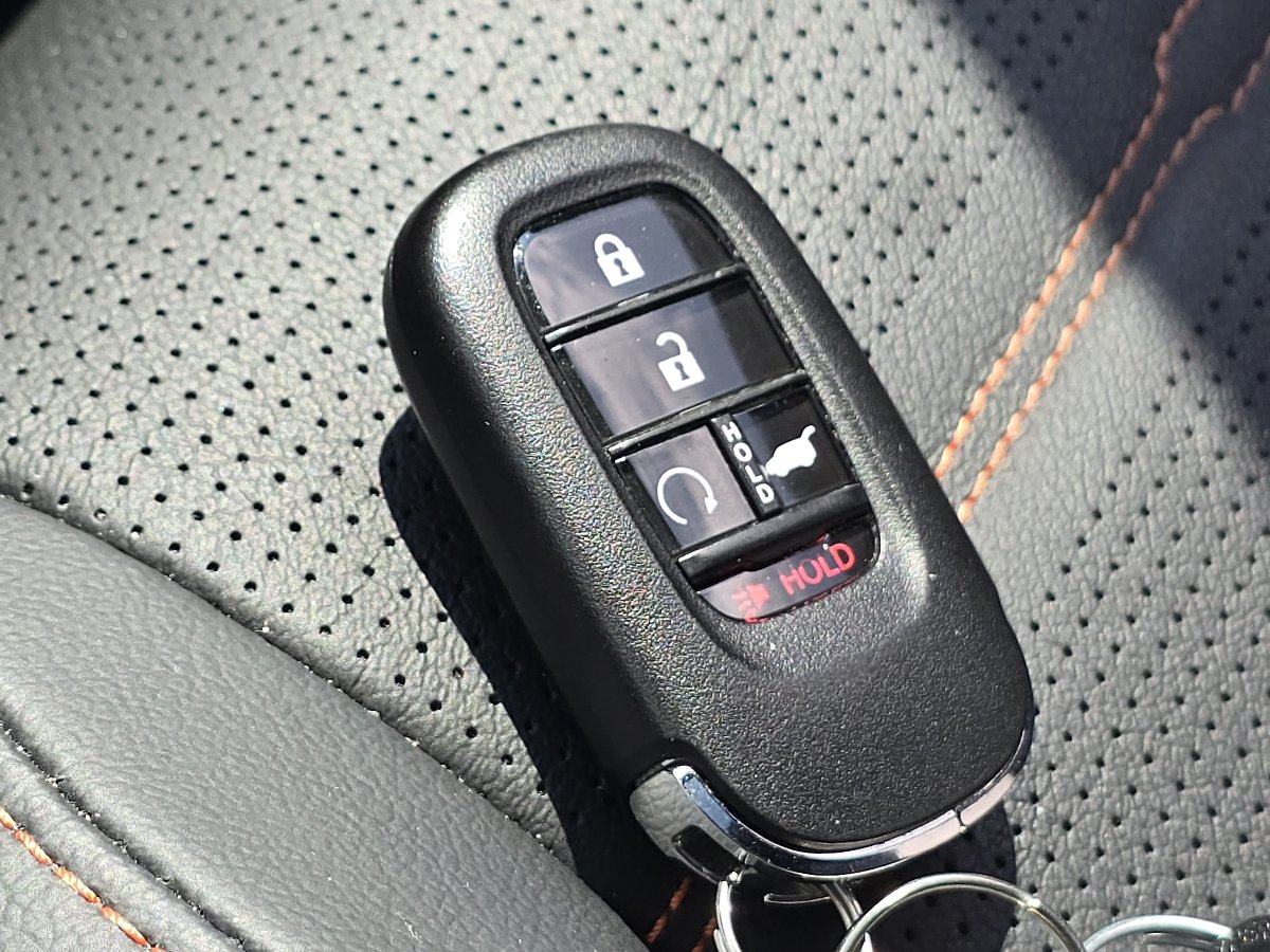 Used 2024 Honda CR-V Sport-L image 37