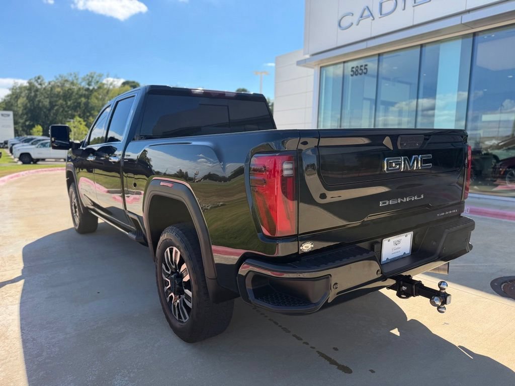 Used 2024 GMC Sierra 2500 Denali Ultimate w/ Max Trailering Package AWD/4WD image 3