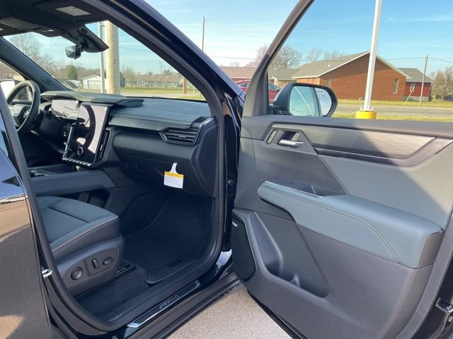 New 2026 GMC Acadia AT4 w/ Luxury Package AWD/4WD image 16