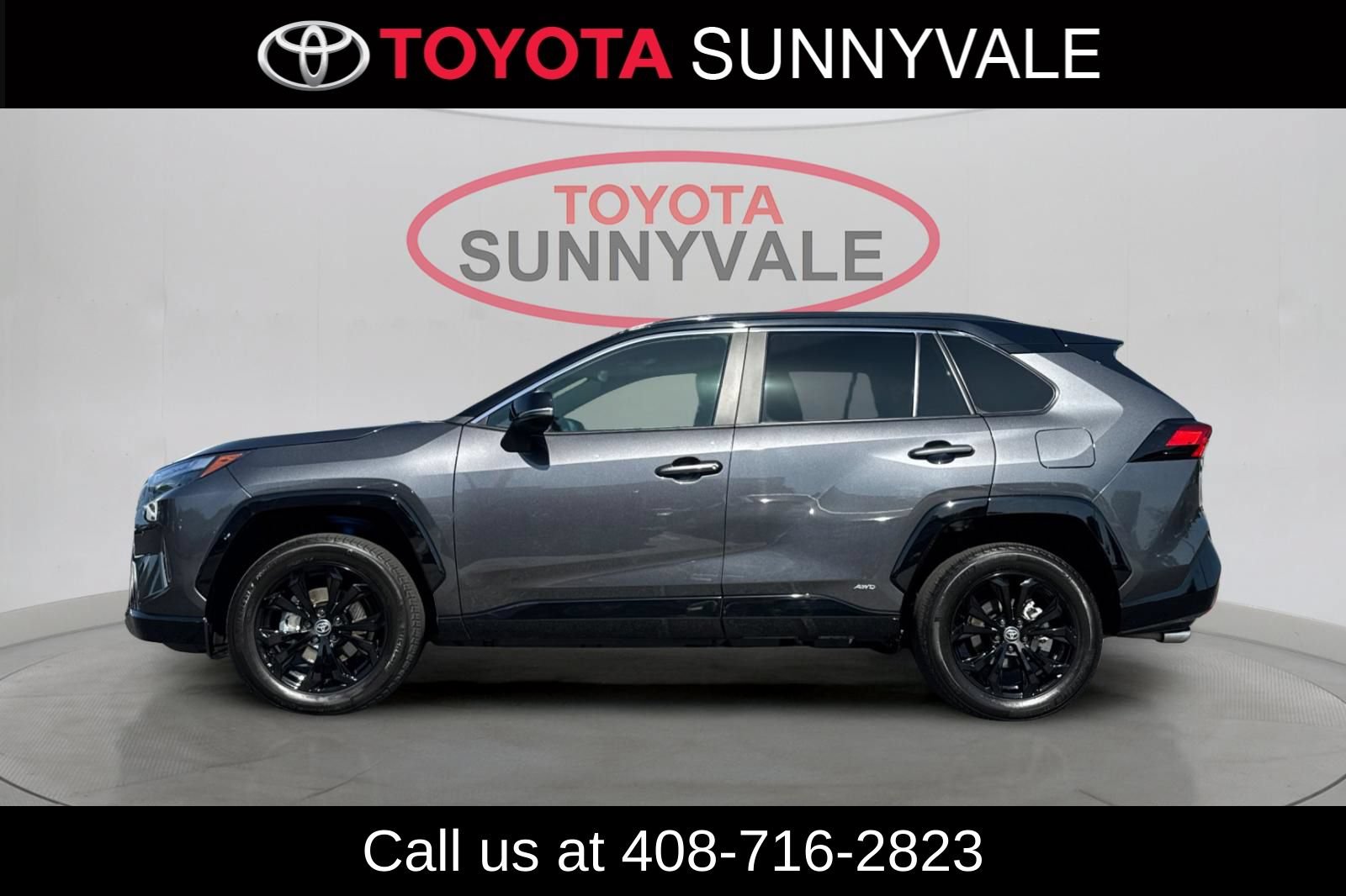 Used 2023 Toyota RAV4 XSE AWD/4WD image 7