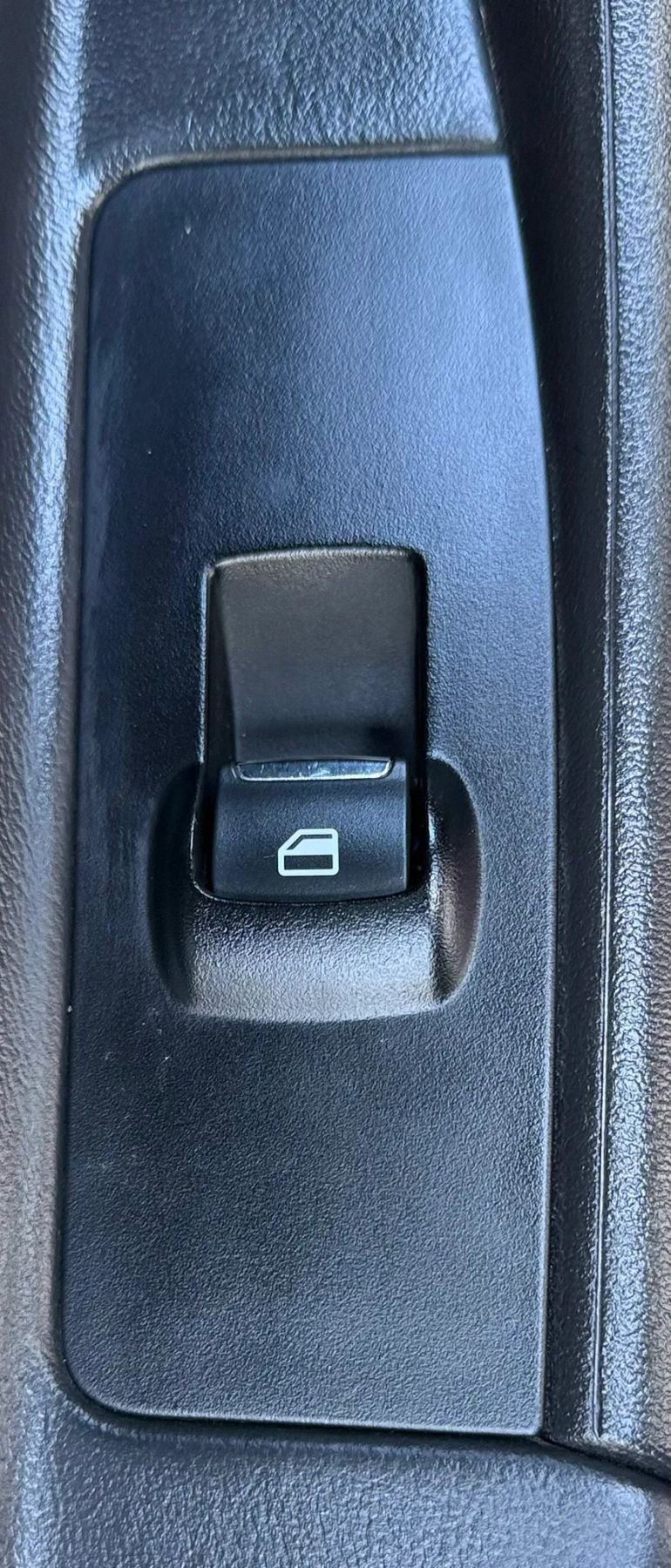 Used 2015 Ford Taurus SHO w/ Equipment Group 401A image 30