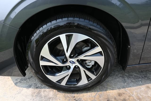 Used 2025 Subaru Legacy Premium AWD/4WD image 10