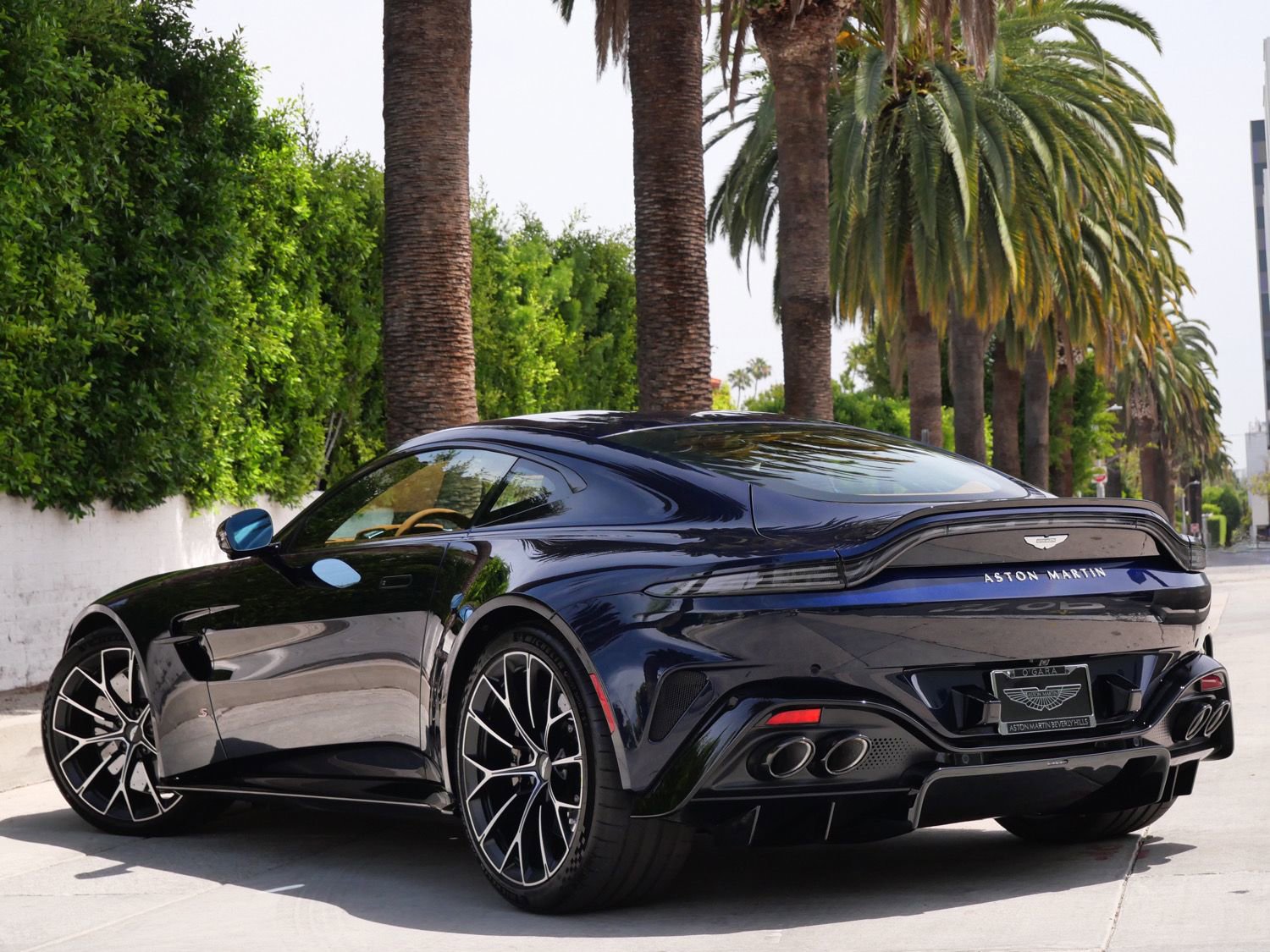 New 2026 Aston Martin V8 Vantage S RWD image 2