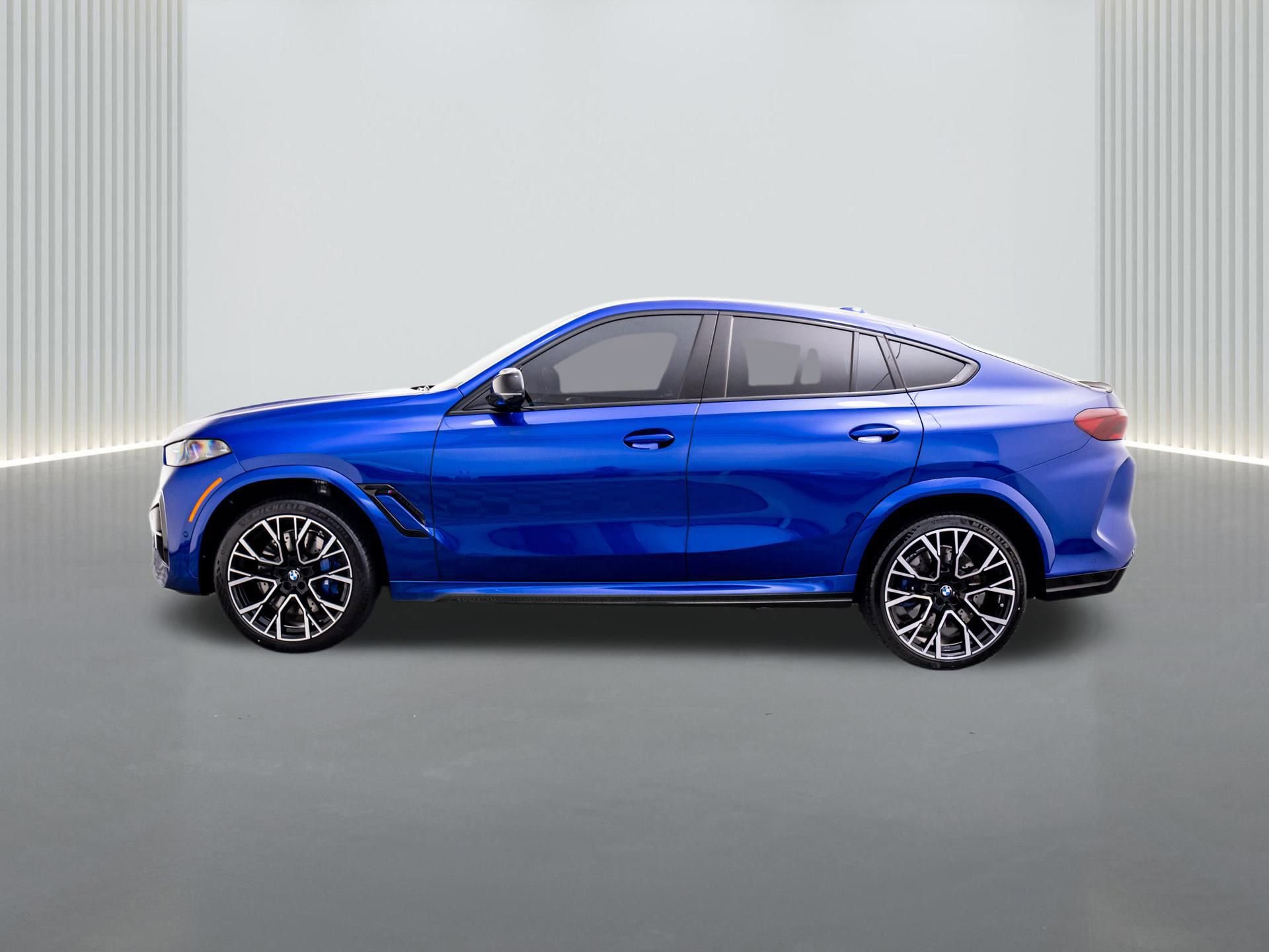 Used 2025 BMW X6 M Competition w/ Executive Package image 2