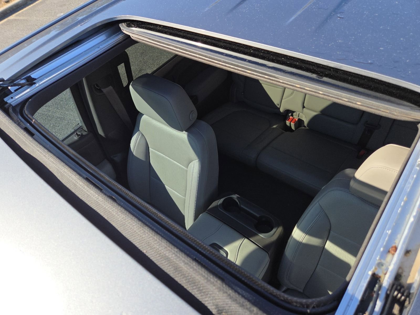 Used 2019 GMC Sierra 1500 SLT w/ SLT Premium Plus Package image 4