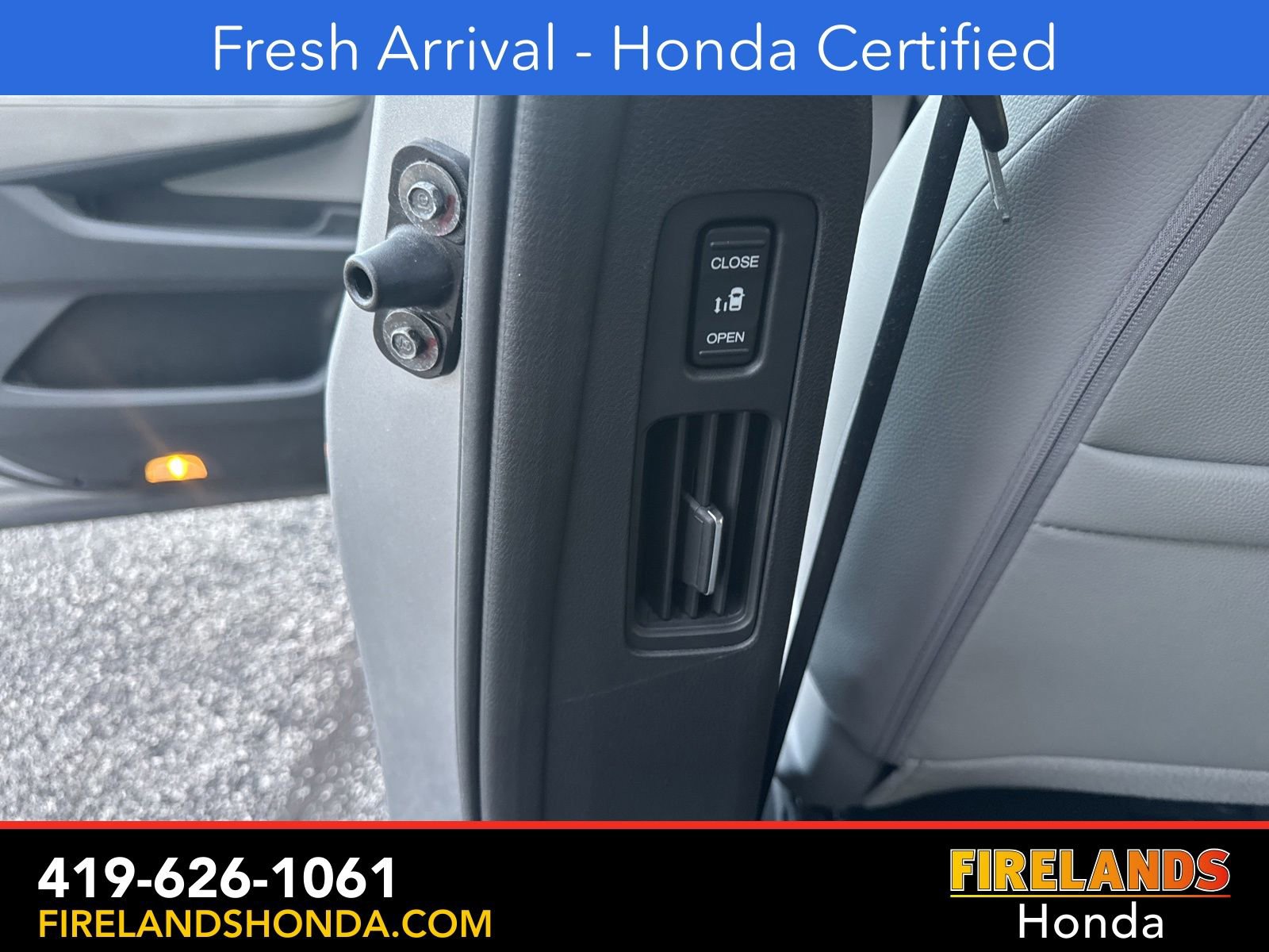 Used 2023 Honda Odyssey EX-L image 32