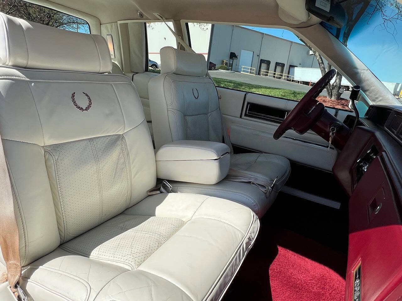 Used 1991 Cadillac De Ville Coupe FWD image 15