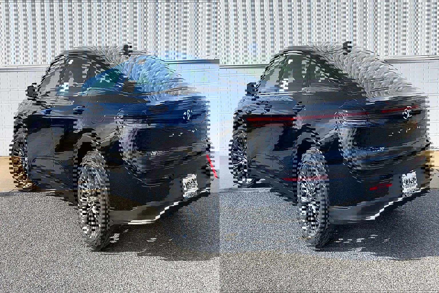 New 2026 Toyota Crown Limited w/ Advanced Technology Package image 3