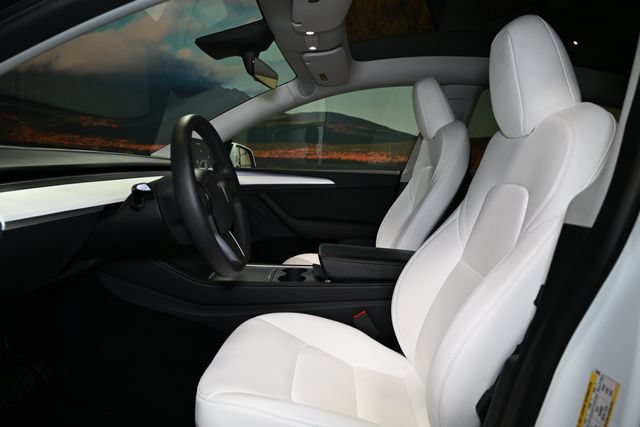 Used 2023 Tesla Model Y Long Range AWD/4WD image 19