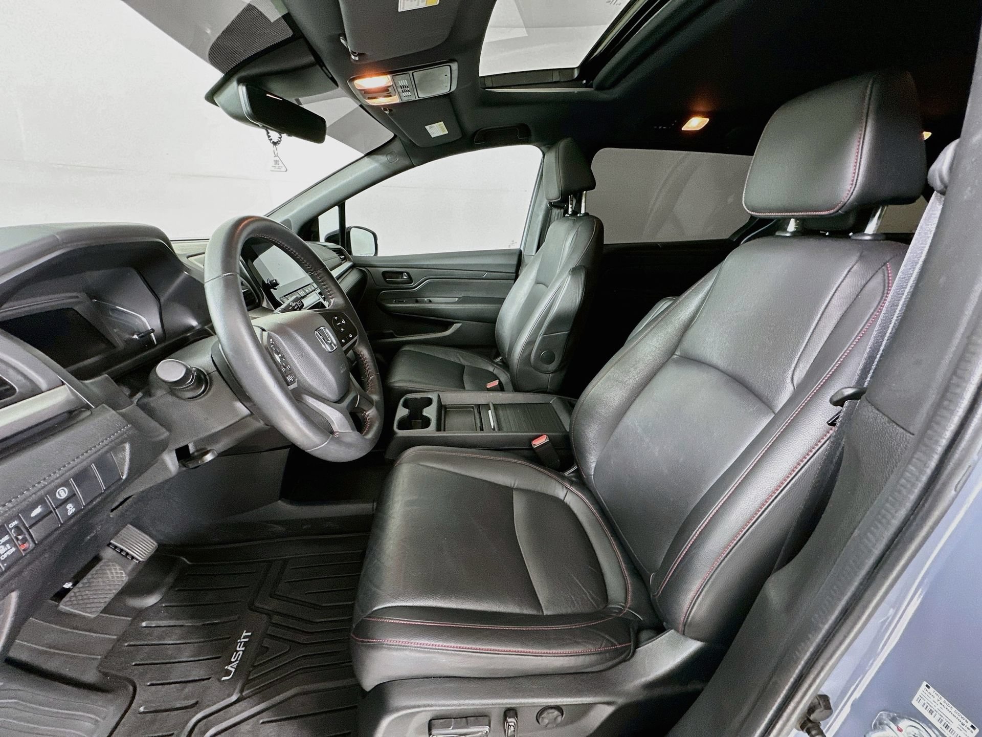 Used 2024 Honda Odyssey Sport image 21