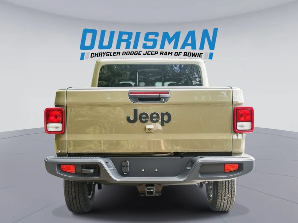 New 2025 Jeep Gladiator Sport AWD/4WD image 5