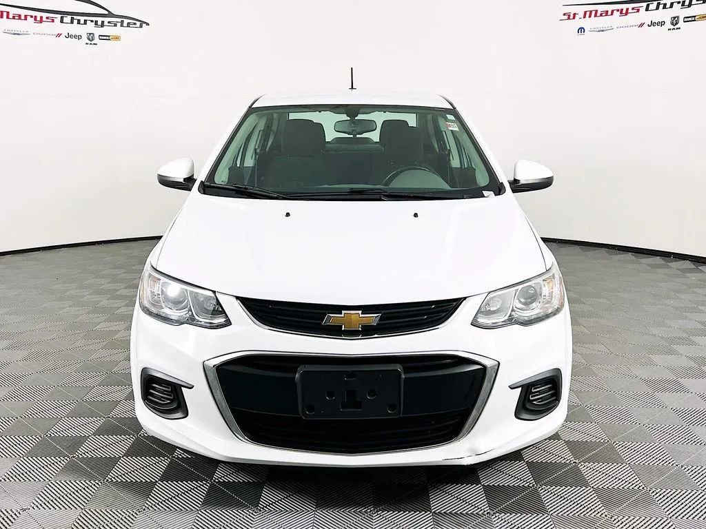Used 2017 Chevrolet Sonic LT image 3