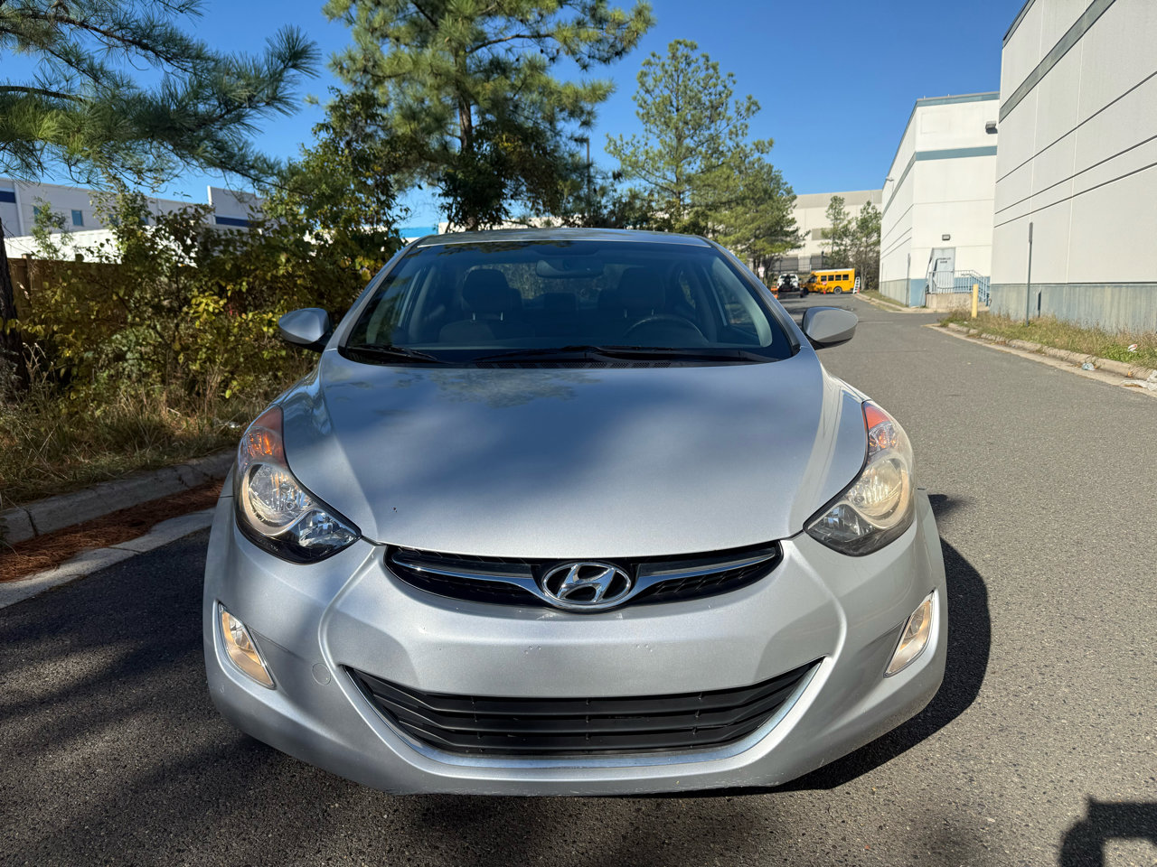 Used 2013 Hyundai Elantra GLS w/ Preferred Pkg image 7
