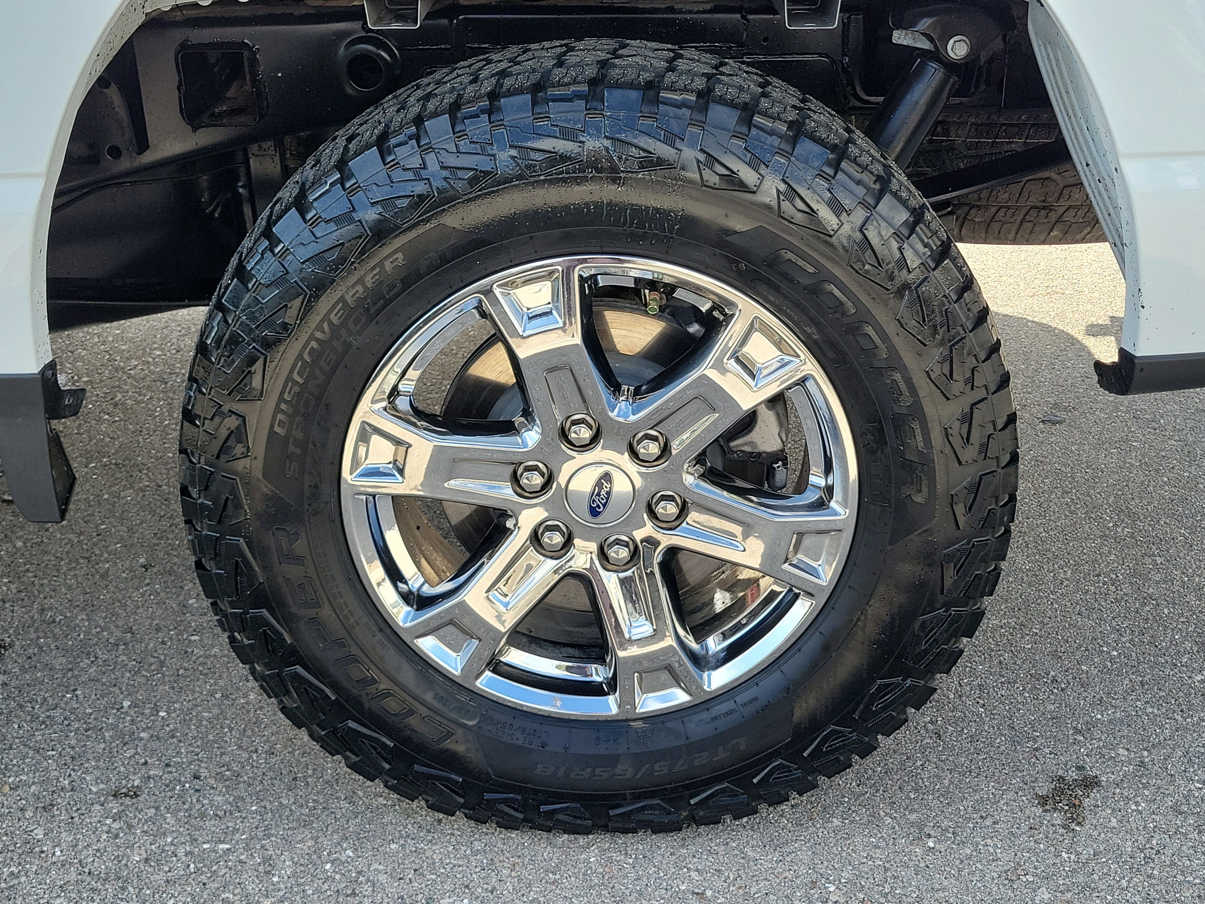 Used 2023 Ford F150 Lariat image 10