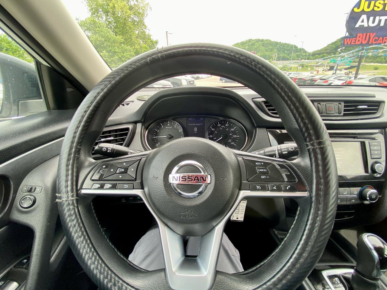 Used 2018 Nissan Rogue S AWD/4WD image 20