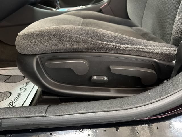 Used 2009 Chevrolet Impala LT FWD image 12