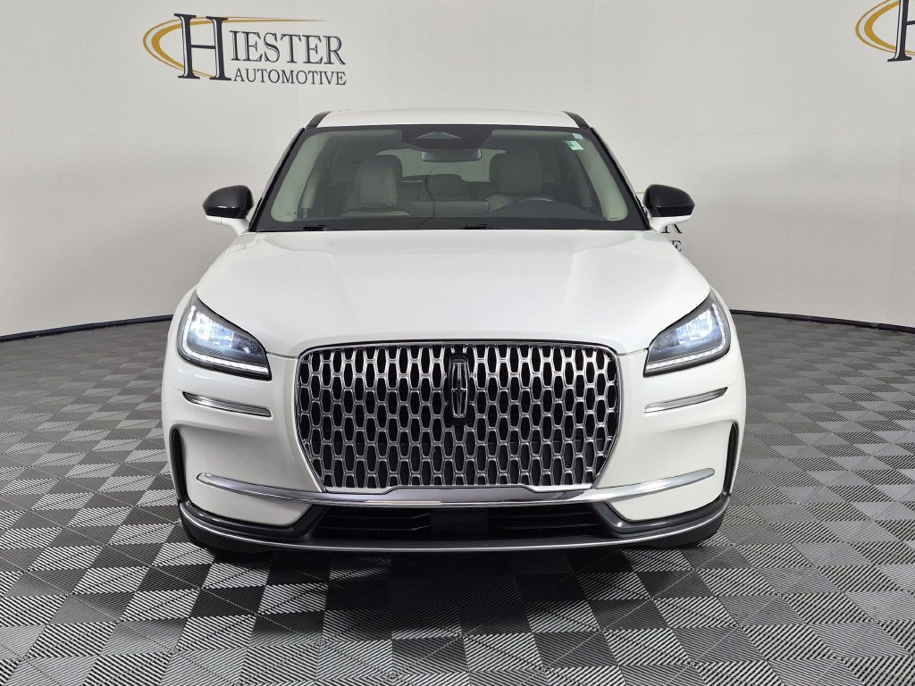 Used 2025 Lincoln Corsair FWD image 10