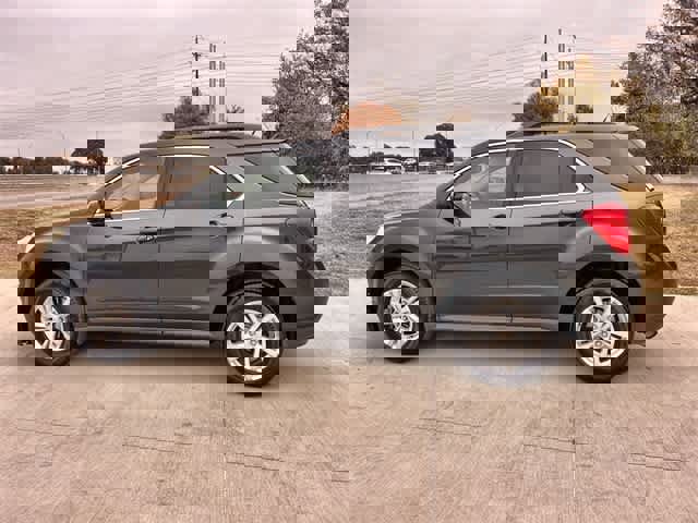 Used 2012 Chevrolet Equinox LT w/ Driver Convenience Package image 4