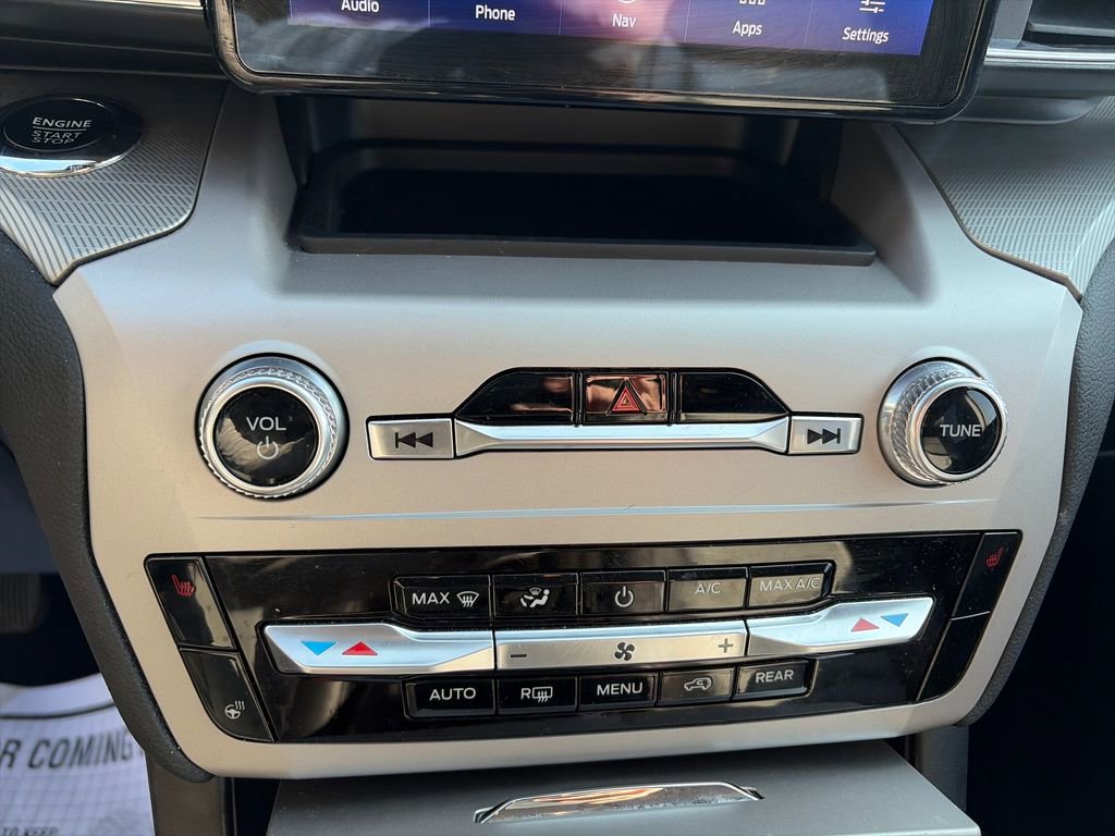 Used 2023 Ford Explorer XLT w/ Equipment Group 202A image 21