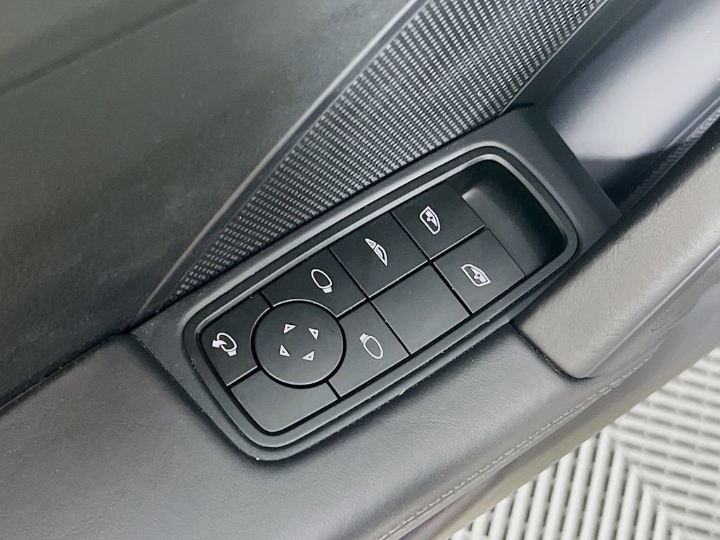 Certified 2024 Porsche 911 Carrera image 20