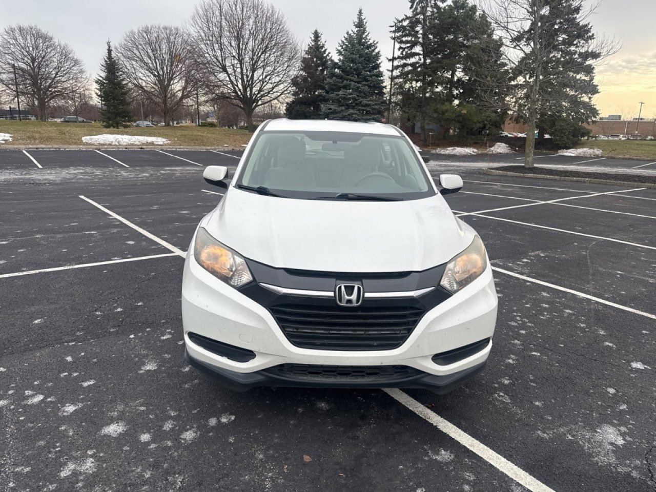 Used 2016 Honda HR-V LX image 4