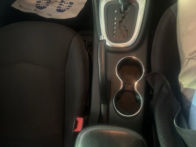 Used 2013 Chrysler 200 LX image 28