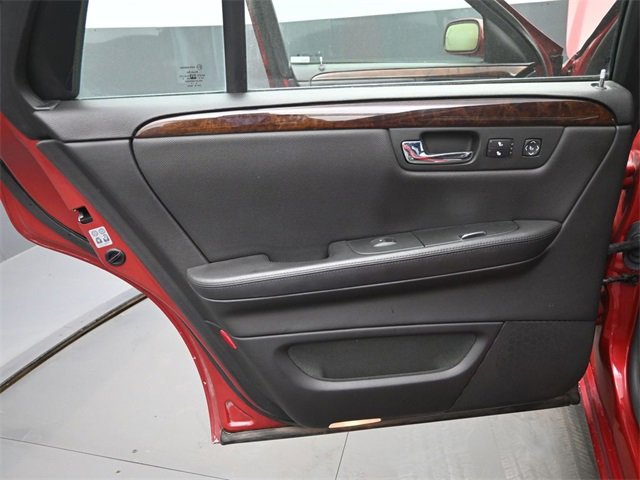 Used 2007 Cadillac DTS Luxury II image 14