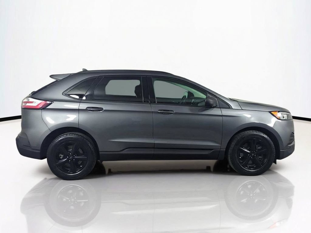 Used 2024 Ford Edge SE AWD/4WD image 4