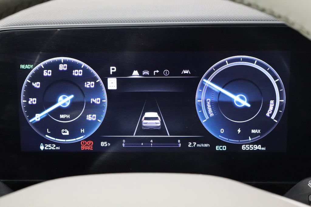 Used 2023 Kia Niro Wind FWD image 11