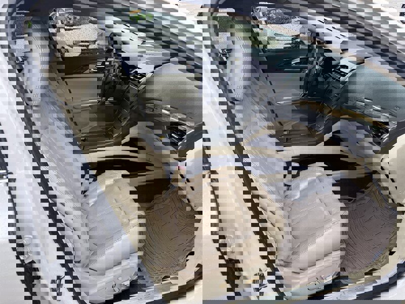 Used 2013 Lincoln MKZ image 12