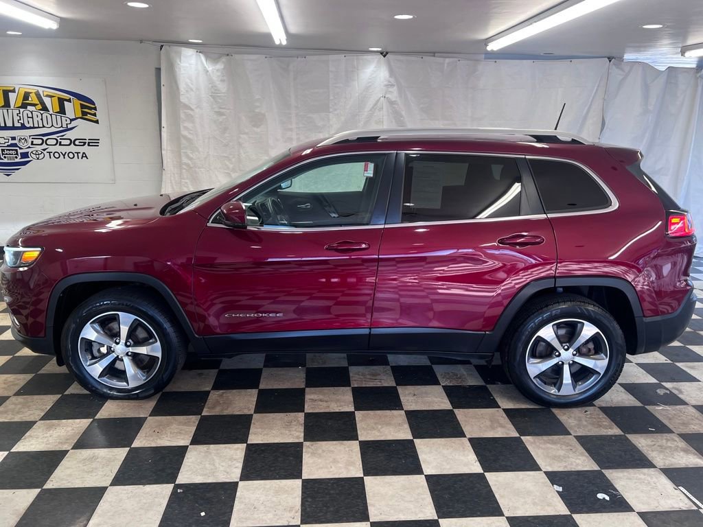 Used 2019 Jeep Cherokee Limited image 8